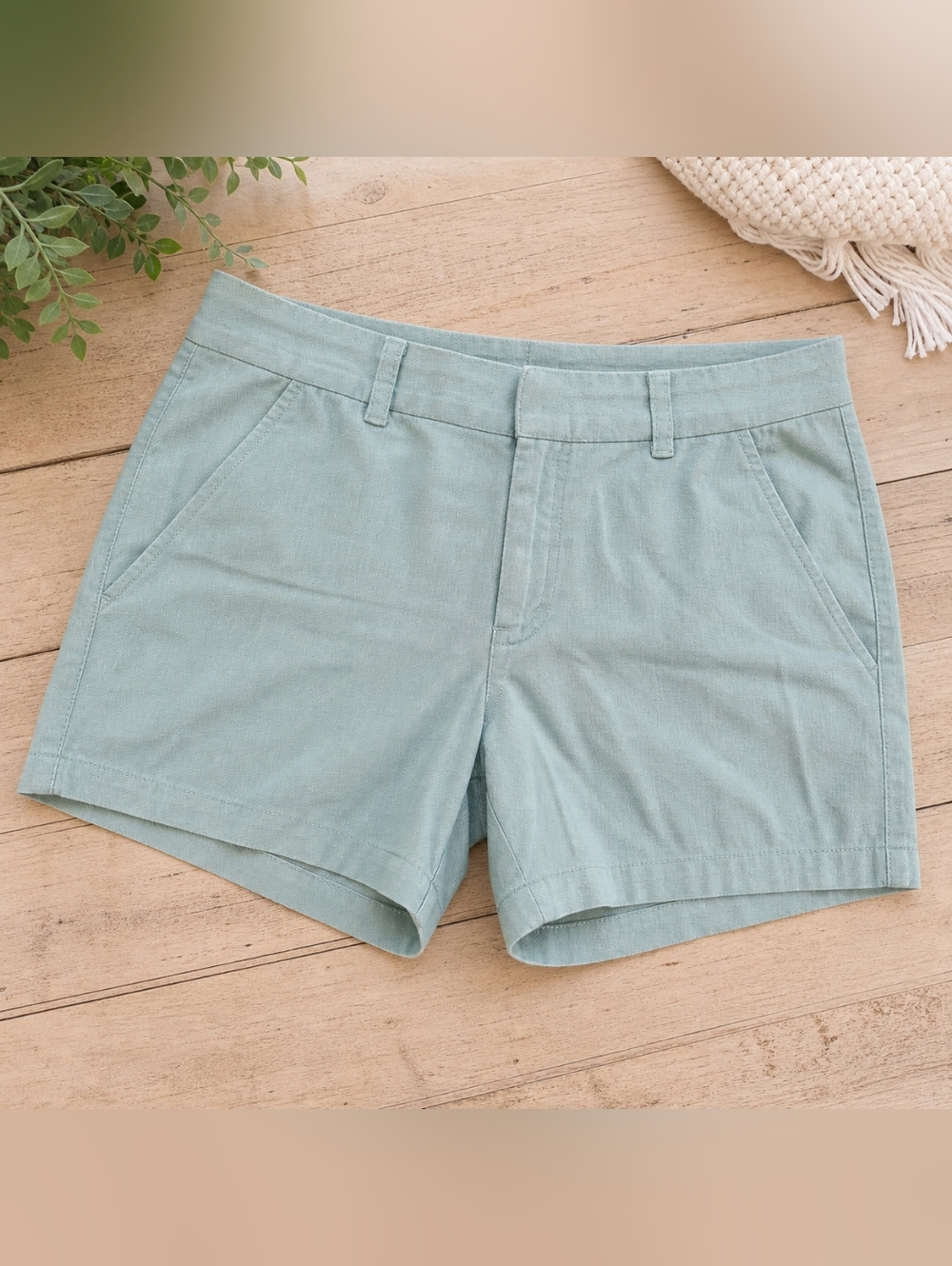 J.Crew Chino Shorts Women’s Size 14 Light Blue Cotton Casual